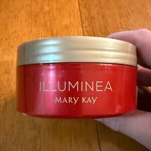 Mary Kay Illuminea Body Souffle Moisturize Cream 4 oz-Limited Edition New No Box